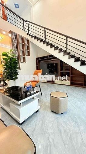 nhà lầu trệt full nội thất diện tích thực tế sử dụng 90m