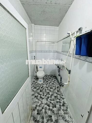 Phòng đẹp 20m2 đủ NT ngay ĐH Văn Hiến 517 Kênh Tân Hóa Q. Tân Phú.