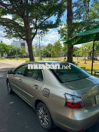 Toyota Vios 2013 Số sàn Nâu vàng