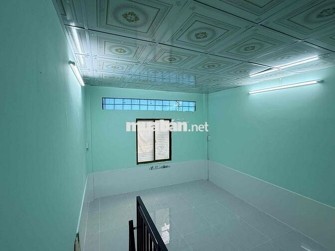 Nhà cho thuê hẻm 450 Đoàn Văn Bơ Q4