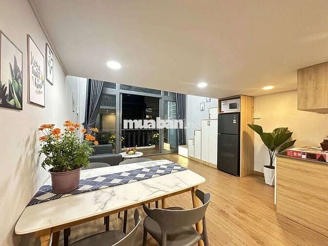 duplex siêu xinh rộng - đường 3/2- ban công to-free xe máy giặt riêng