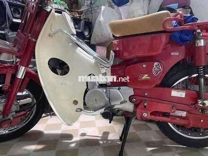 Honda Cub Cổ điển Đỏ