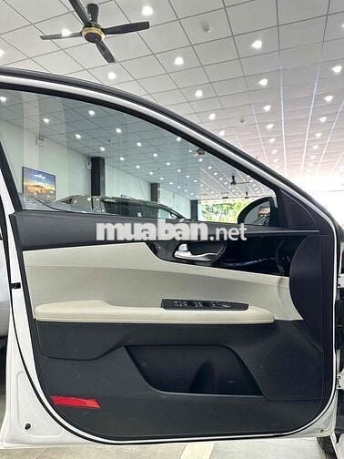 Kia K3 Luxury 2024 Trắng