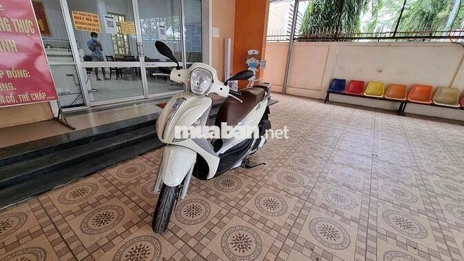 Piaggio Vespa 2016 Trắng 7 vạn