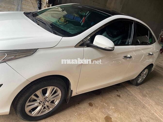 Toyota Vios Trắng Xe gia đình Xăng