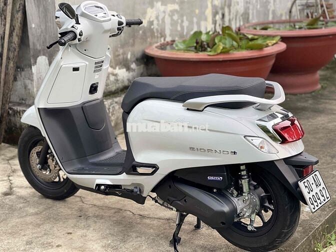 Honda Giorno 125 nhập thái, bsdg 99992 bao ra tên