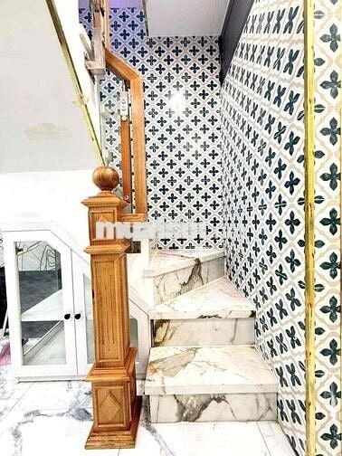 Gởi phí 2%..Chính chủ bán nhà đẹp xây kiên cố..Hẻm 3m,nhiều tiện ích..