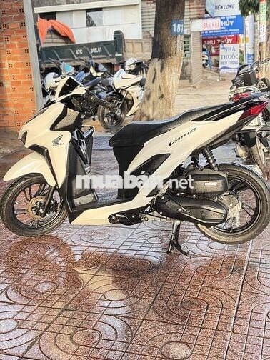 Honda Vario 150cc Trắng