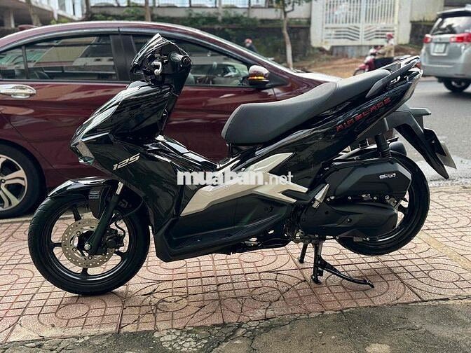 Honda Air Blade 125cc 4Val 2024 Đen bóng