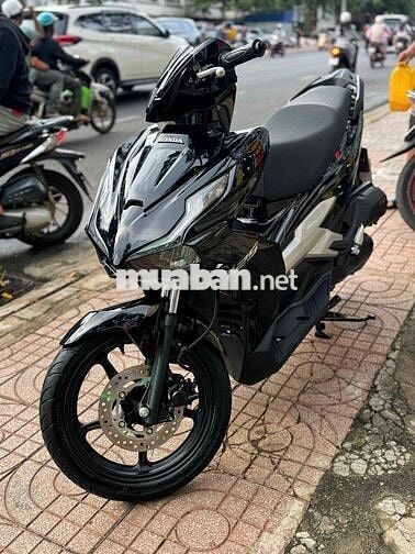Honda Air Blade 125cc 4Val 2024 Đen bóng