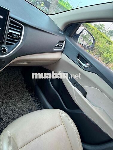 Hyundai Accent 2021 Số sàn Trắng