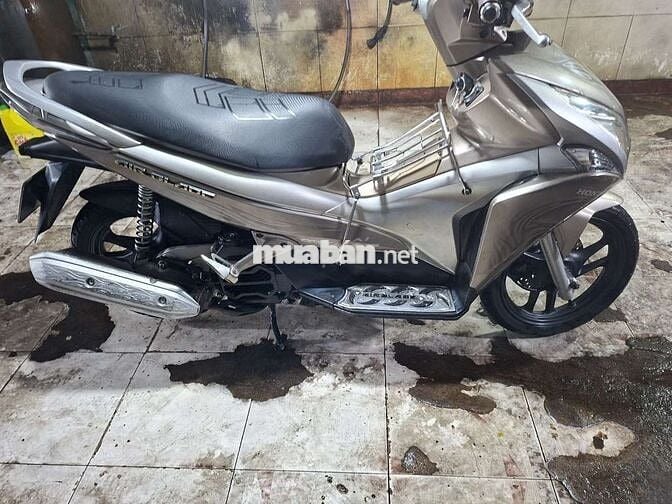 Honda Air Blade FI 2012 Vàng-Bạc-Đen