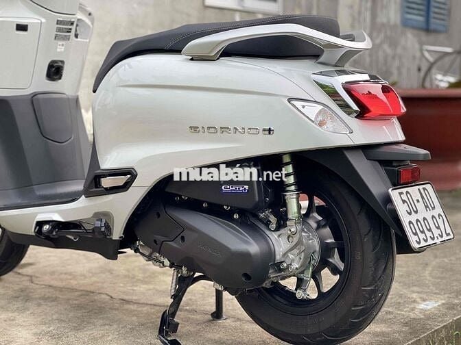 Honda Giorno 125 nhập thái, bsdg 99992 bao ra tên