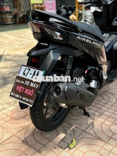 Honda Air Blade 125cc Đen bóng 1000 km