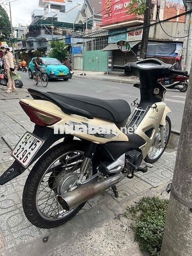 Honda Wave RSX Vàng kem