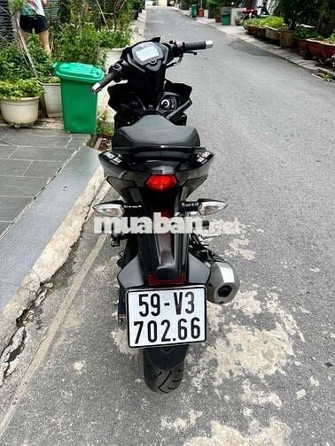 Yamaha Exciter 155 VVA Đen Côn tay Việt Nam