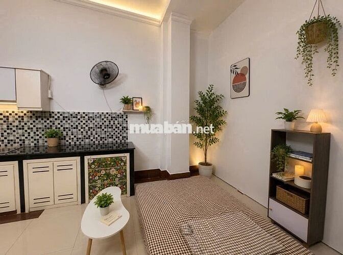 Cho thuê phòng giếng trời thoáng mát 30m2
