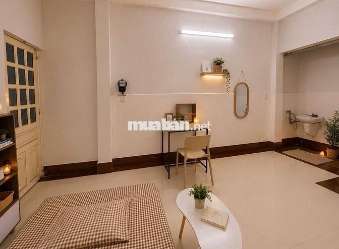 Cho thuê phòng giếng trời thoáng mát 30m2