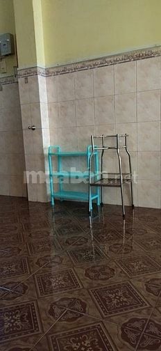 Cho thuê phòng lầu 1 rộng, 685/7 Xô Viết Nghệ Tính, P.26, Bình Thạnh