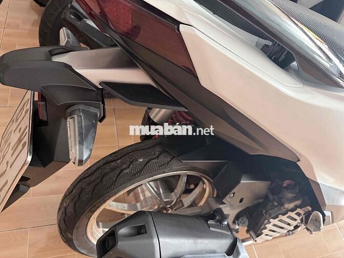 Honda Vario 150cc Trắng Nguyên zin