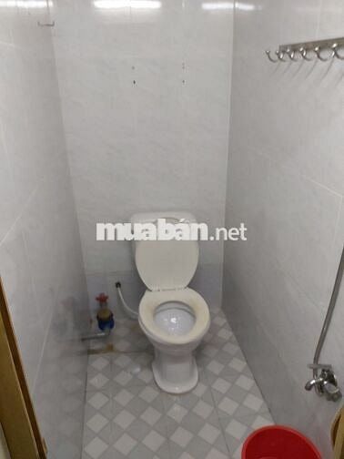 Cho thuê nguyên căn nhà trọ có gác suốt 24m2, sạch đẹp chỉ 1.8tr/th