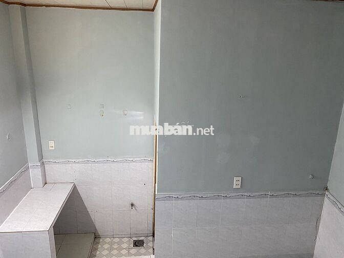 Cho thuê nguyên căn nhà trọ có gác suốt 24m2, sạch đẹp chỉ 1.8tr/th