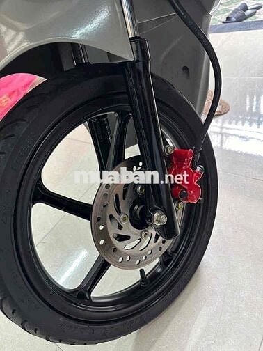 Honda Click 110 Xám Đỏ Trắng