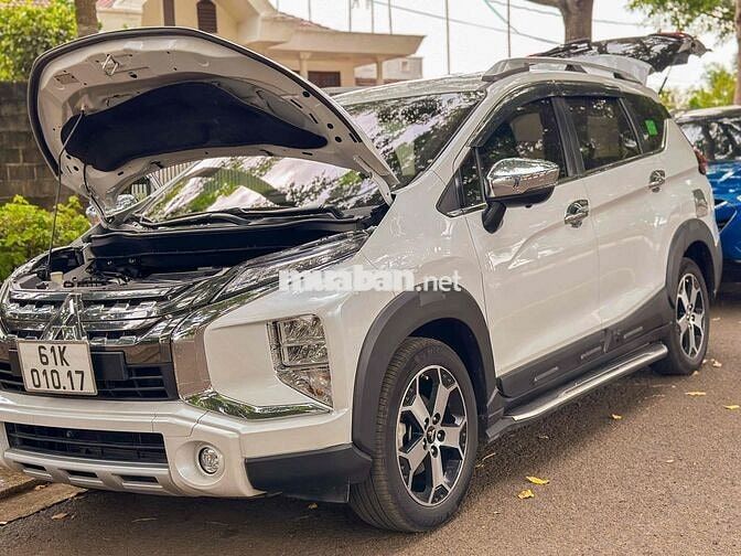 Mitsubishi Xpander Cross 2021 Trắng 7 chỗ