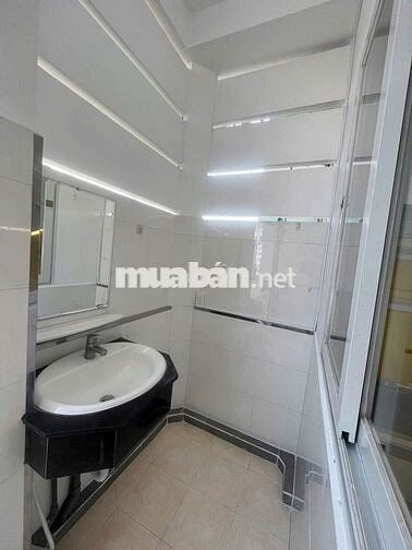 chung cư 2pn, 2wc, full nội thất, thang máy, sổ hồng, ngay 3/2 sầm uất