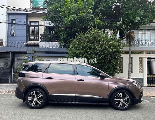Peugeot 5008 Sx2019 Cao Cấp 7 Chỗ