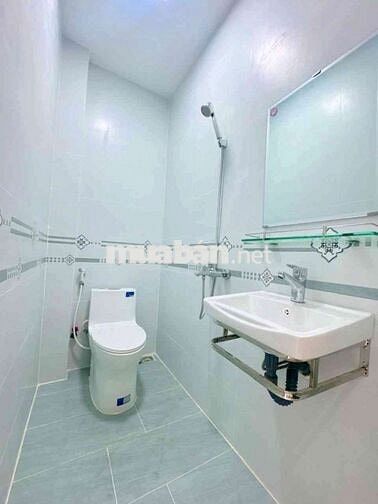 Nhà đường Âu Duơng Lân Phường 3 Quận 8 -4Tầng BTCT -PN Master -Full NT
