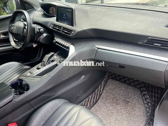 Peugeot 5008 Sx2019 Cao Cấp 7 Chỗ