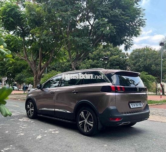Peugeot 5008 Sx2019 Cao Cấp 7 Chỗ