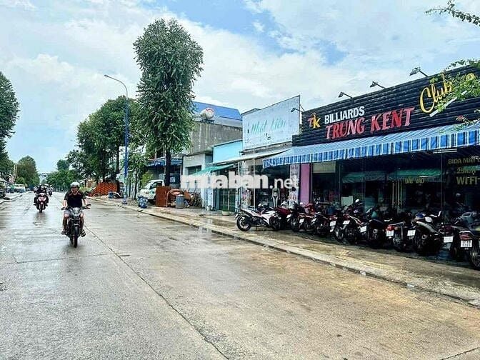 Chính chủ bán 300m2 , Mỹ Phước 3, sát chợ , trường học