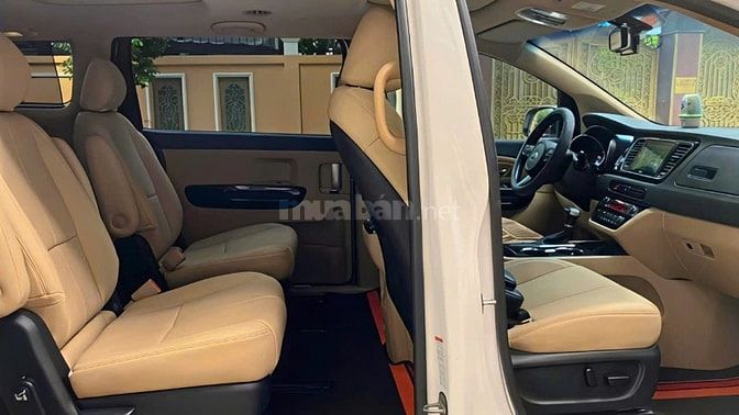 Bán xe SEDONA SX 2021 bản full mới 90%