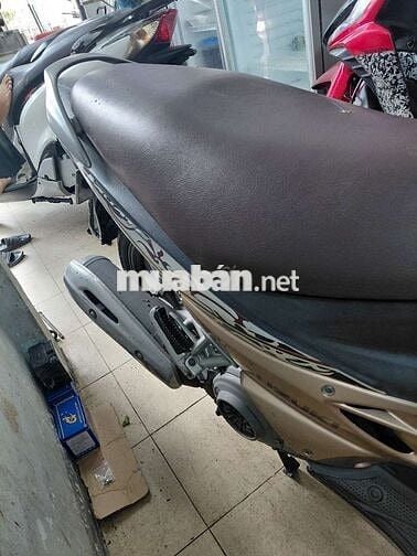 Suzuki Hayate 125BXC 2010 Vàng đồng