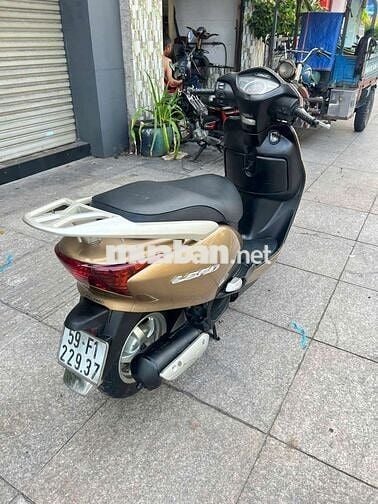 Honda Lead FI 2012 Vàng đồng Đã sử dụng