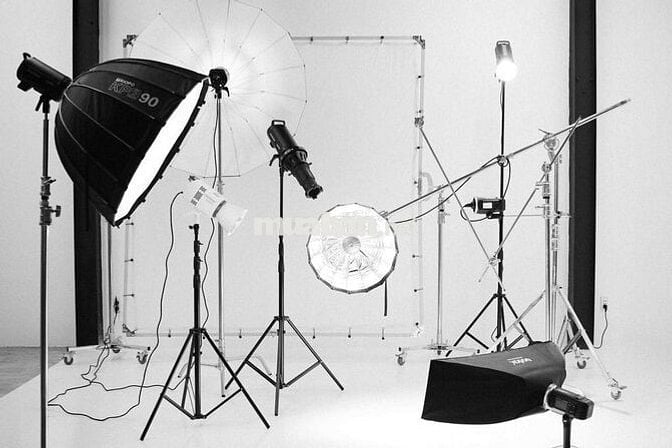 SANG NHƯỢNG MẶT BẰNG STUDIO 300m2 - ĐÀ NẴNG