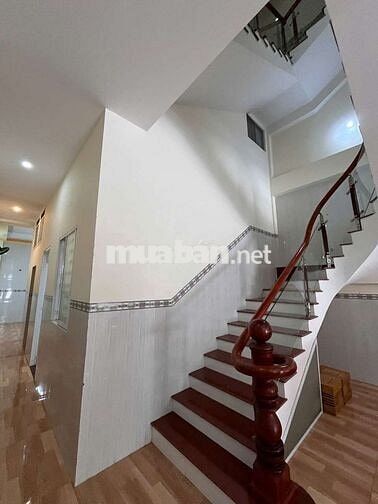 CHO THUÊ NHÀ 2 LẦU 6PN CÓ NỘI THẤT MẶT TIỀN BÙI QUANG TRINH GIÁ 9TR