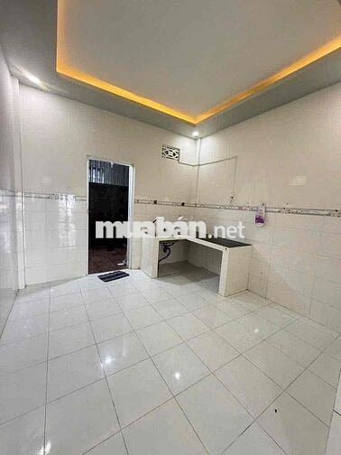 Nhà trệt lầu 4x13m 02phòng sân đậu dc ô tô KDC Hưng Phú 2 ( Công Ty8)