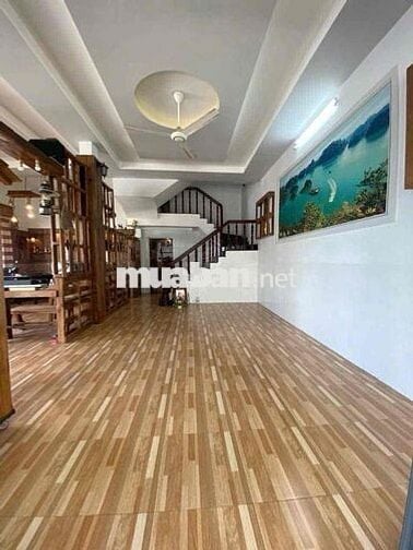 Nhà 2 lầu 8x16m trục chính KDC Công Trình 8