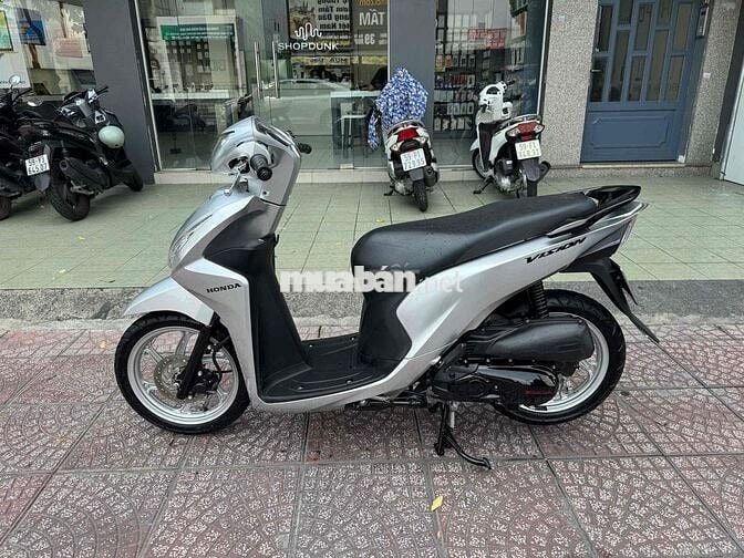 Honda Vision 2018 Bạc