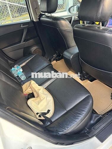 Mazda Mazda 3 2012 Trắng Tự động