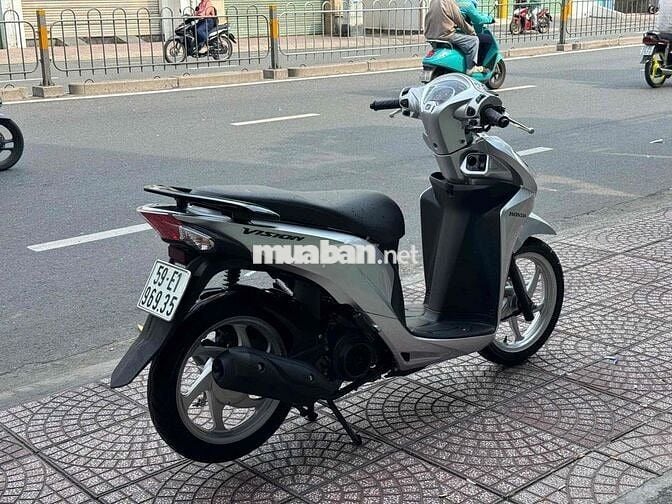 Honda Vision 2018 Bạc