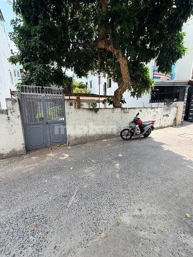 Bán đất đẹp HXH (8x23) 300/28 Nguyễn Thái Sơn P4 Gò Vấp (CHỢ GÒ VẤP