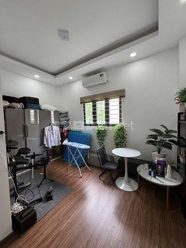 Nhà bán khu nhà ở cao cấp , công viên trước nhà!