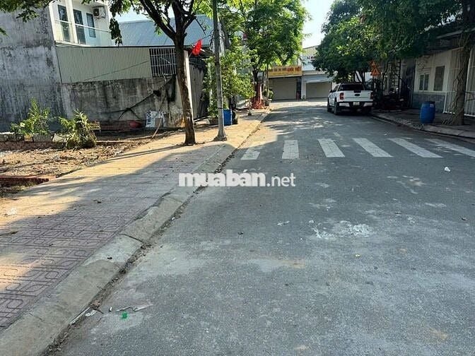 BÁN LÔ ĐẤT GẦN KCN VIỆT HƯƠNG DT 136M2 CÁCH QL 13 CHỈ 3P DI CHUYỂN