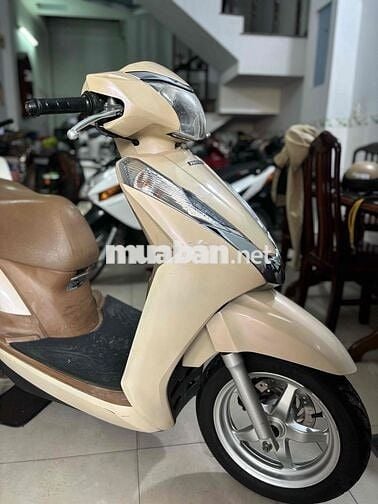 Honda Lead 2013 Vàng kem