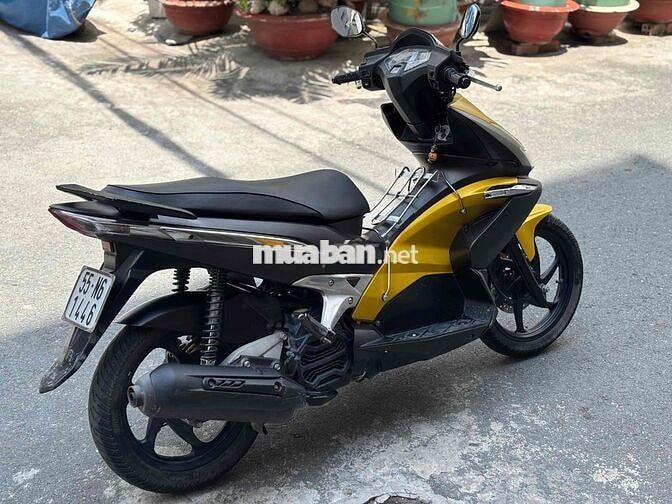 Honda AB Fi 2010 Vàng đen