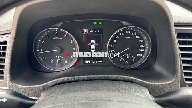 Hyundai Elantra 2.0 AT 2018 Vàng cát